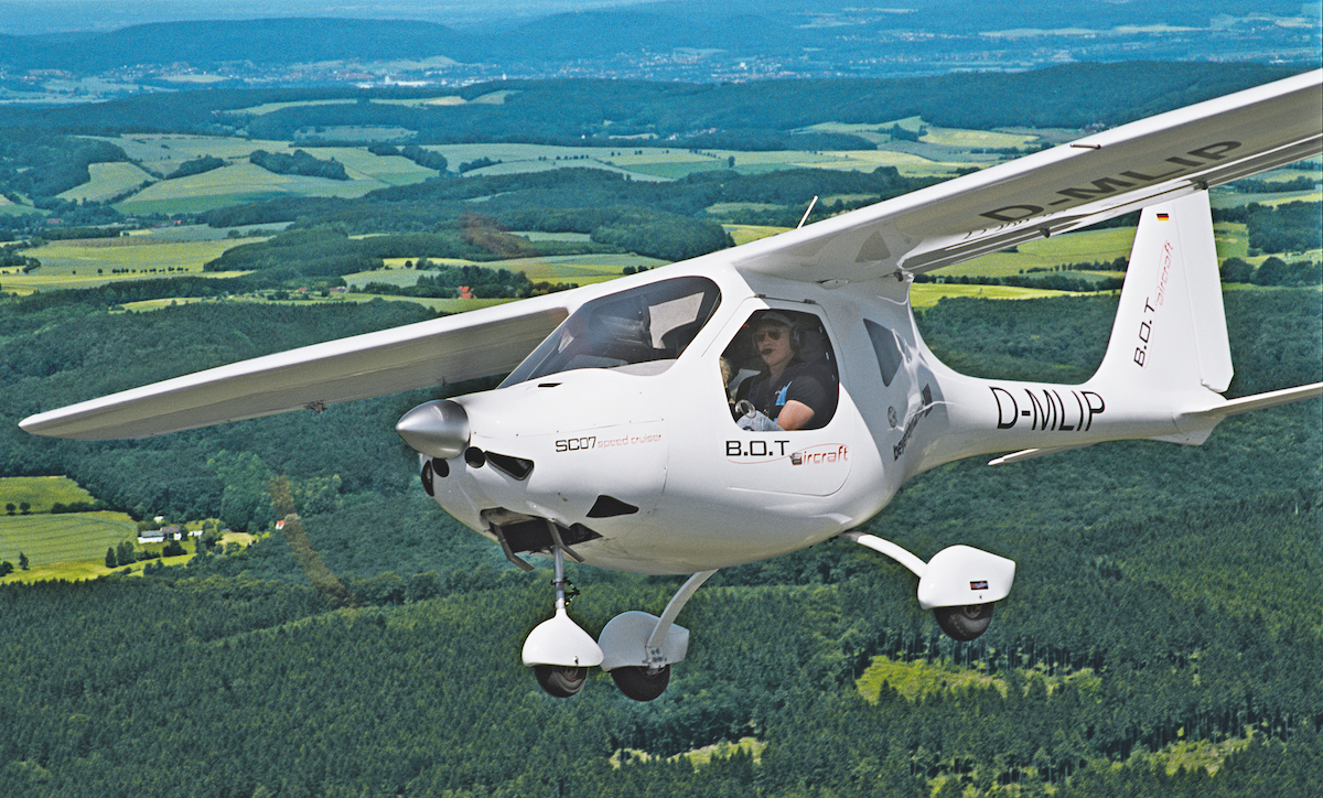 UL Pilot Report B.O.T. Aircraft Speed Cruiser SC07 fliegermagazin