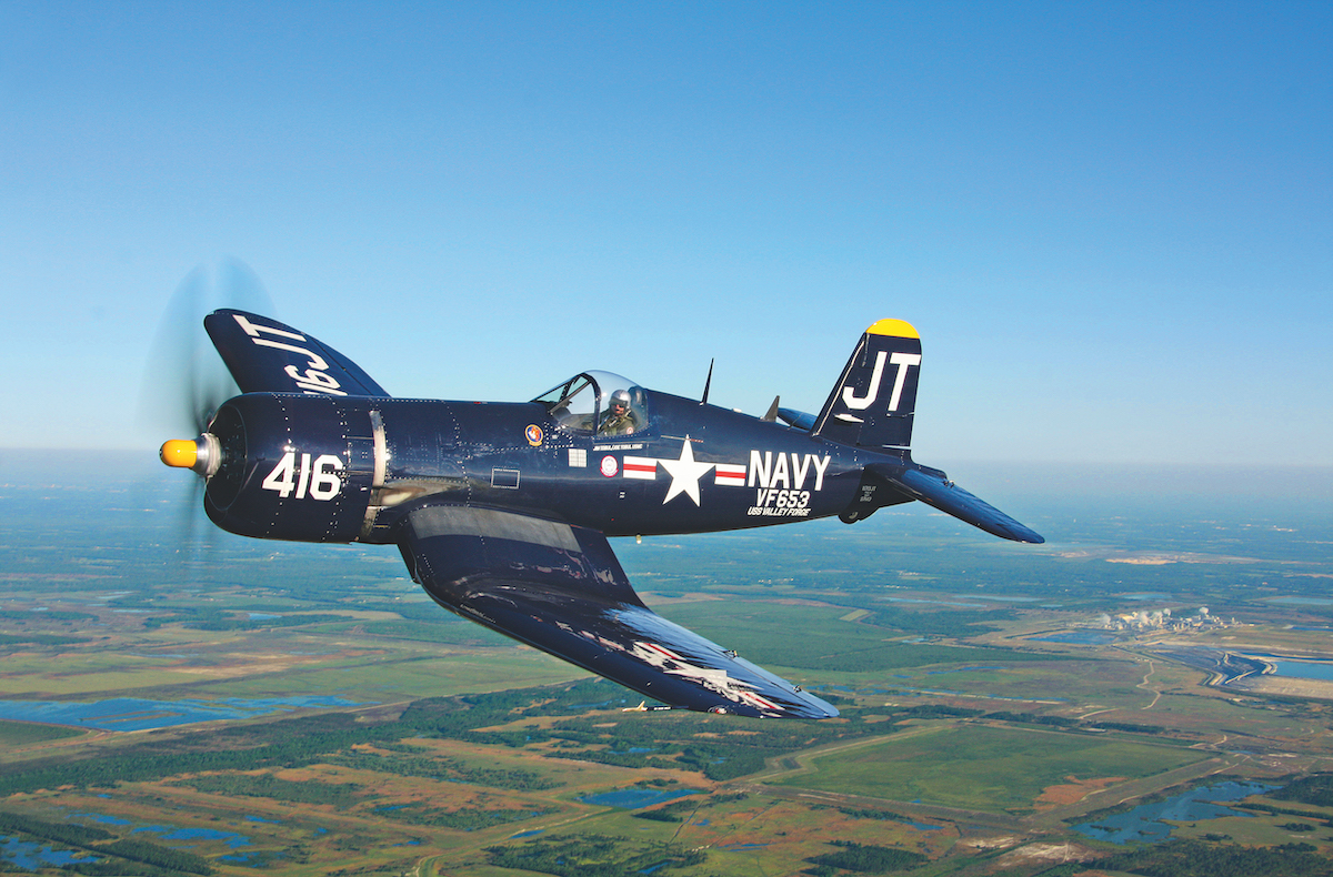 Warbird: F4U-4 Corsair