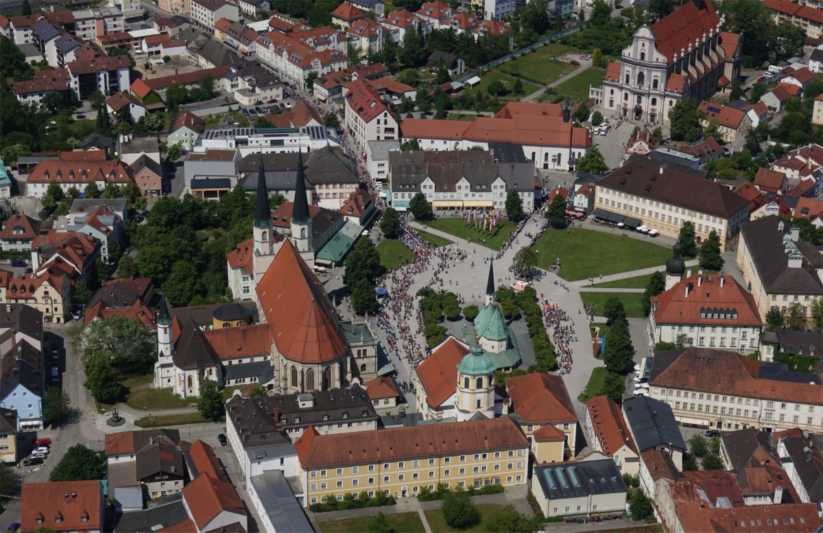 Fliegerwallfahrt zum 70. Gründungsjahr und des 50. Flugplatzfestes Altöttingen (abgesagt*)