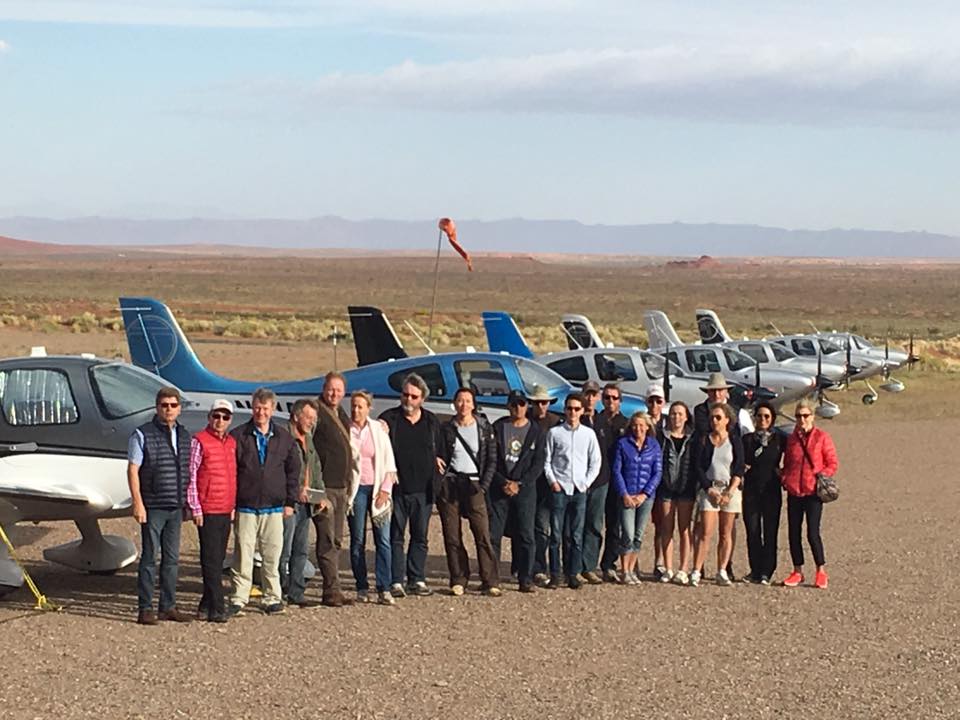 Die fliegermagazin-Gruppe im Monument Valley