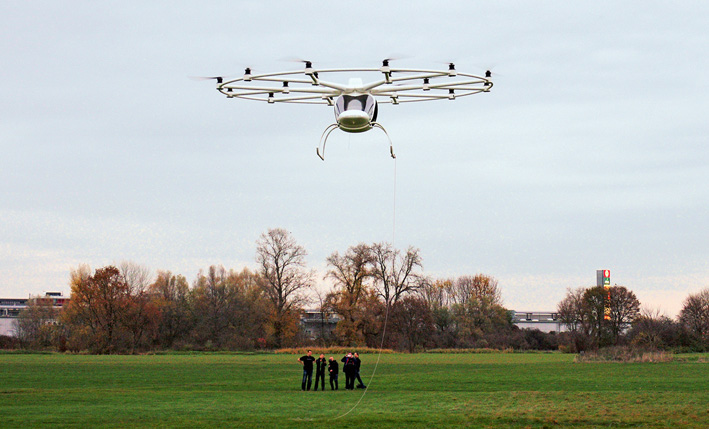 Ferngesteuert: Der Volocopter flog erstmals im Freien - ferngesteuert