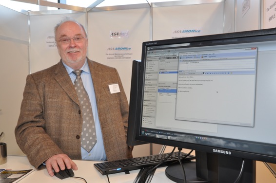 Wolfgang Ahlers, Geschäftsführer von ASA Datec, präsentierte die neue Version der Maintenance Software auf der AERO in Friedrichshafen