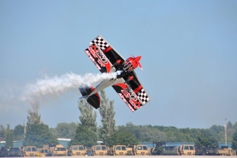 Highend-Flugkunst: Skip Stewart in seiner optimierten Pitts S-2S