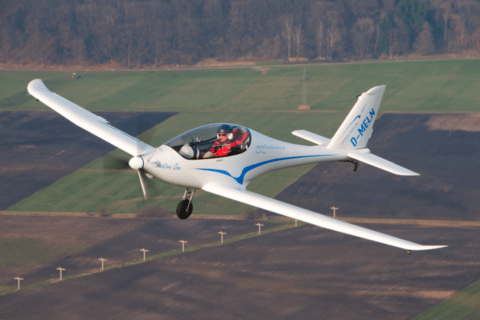 30 Minuten in der Luft: Elektra One beim offiziellen Erstflug in Augsburg