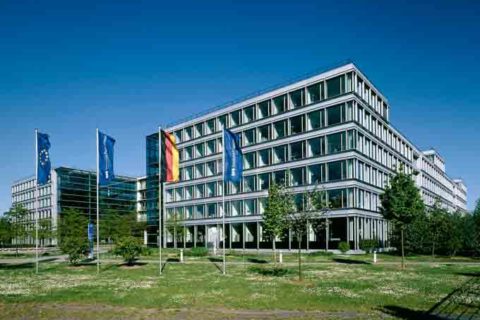Die Unternehmenszentrale der DFS in Langen