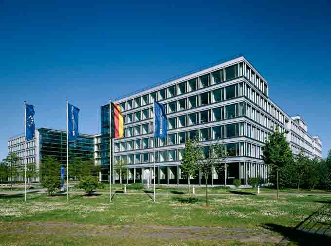 Die Unternehmenszentrale der DFS in Langen