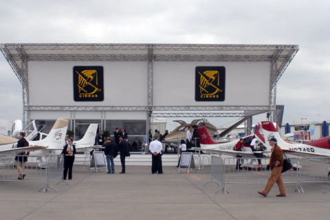 Cirrus präsentierte sich 2008 auf der ILA mit verschiedenen Modellen