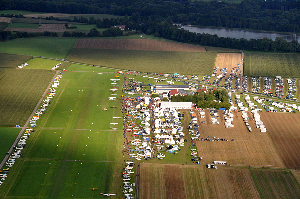 Tannkosh 2010 aus der Luft