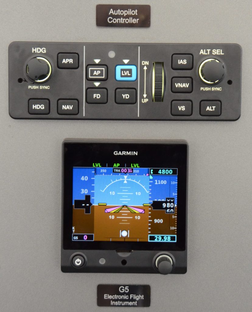 Mehr Details über Garmins Autopiloten GFC500 und GFC600 fliegermagazin