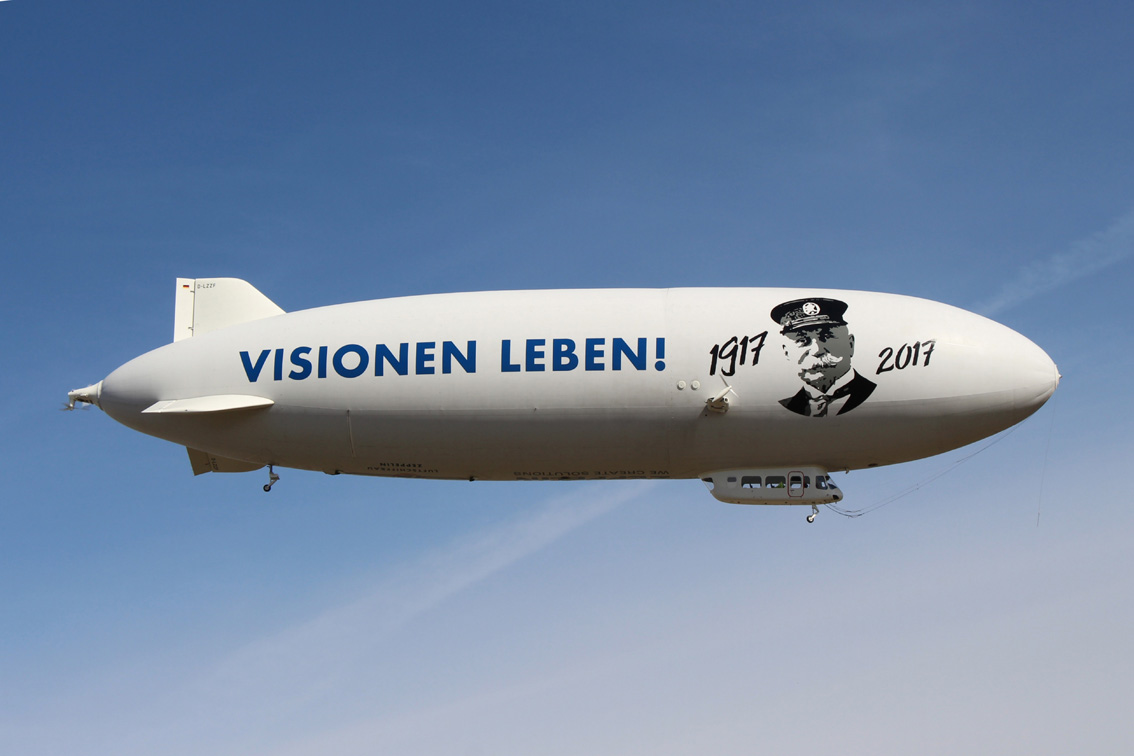 Erfolgsmodell: Zeppelin NT, hier mit Jubiläums-Motiv