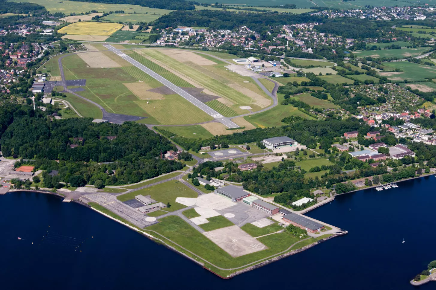 Zu Besuch am Flugplatz Kiel-Holtenau: Was für ein schöner Anflug!