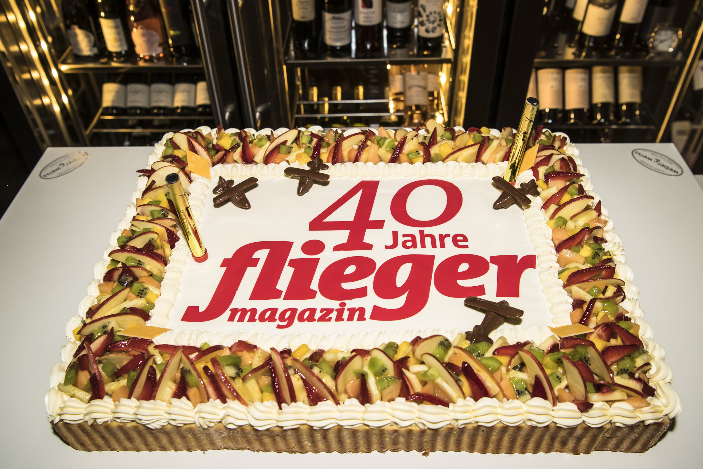 Geburtstagstorte zum 40jährigen fliegermagazin-Jubiläum
