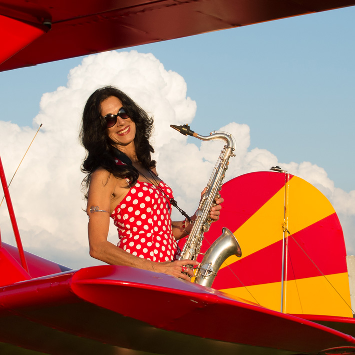 Spielt selbstverständlich mit: Annette Dolderer, Organisatorin der Open Air Jazz Night 