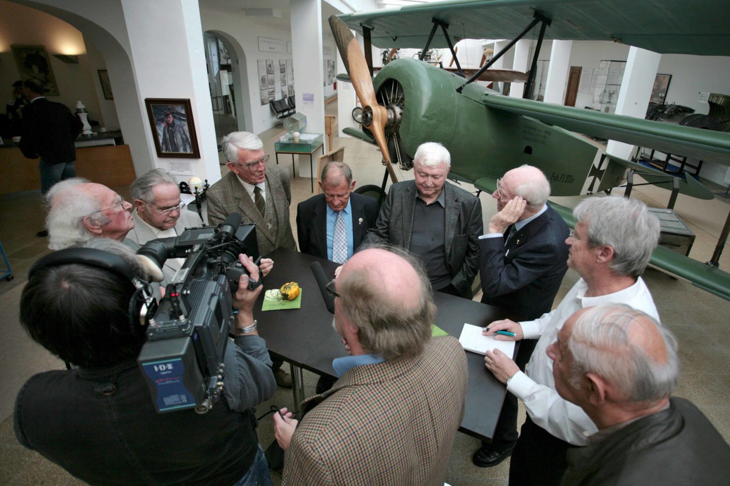 Piloten im Butzweilerhof