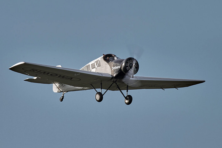 Fliegt! Nachbau der Junkers F 13, jetzt mit Verkehrszulassung