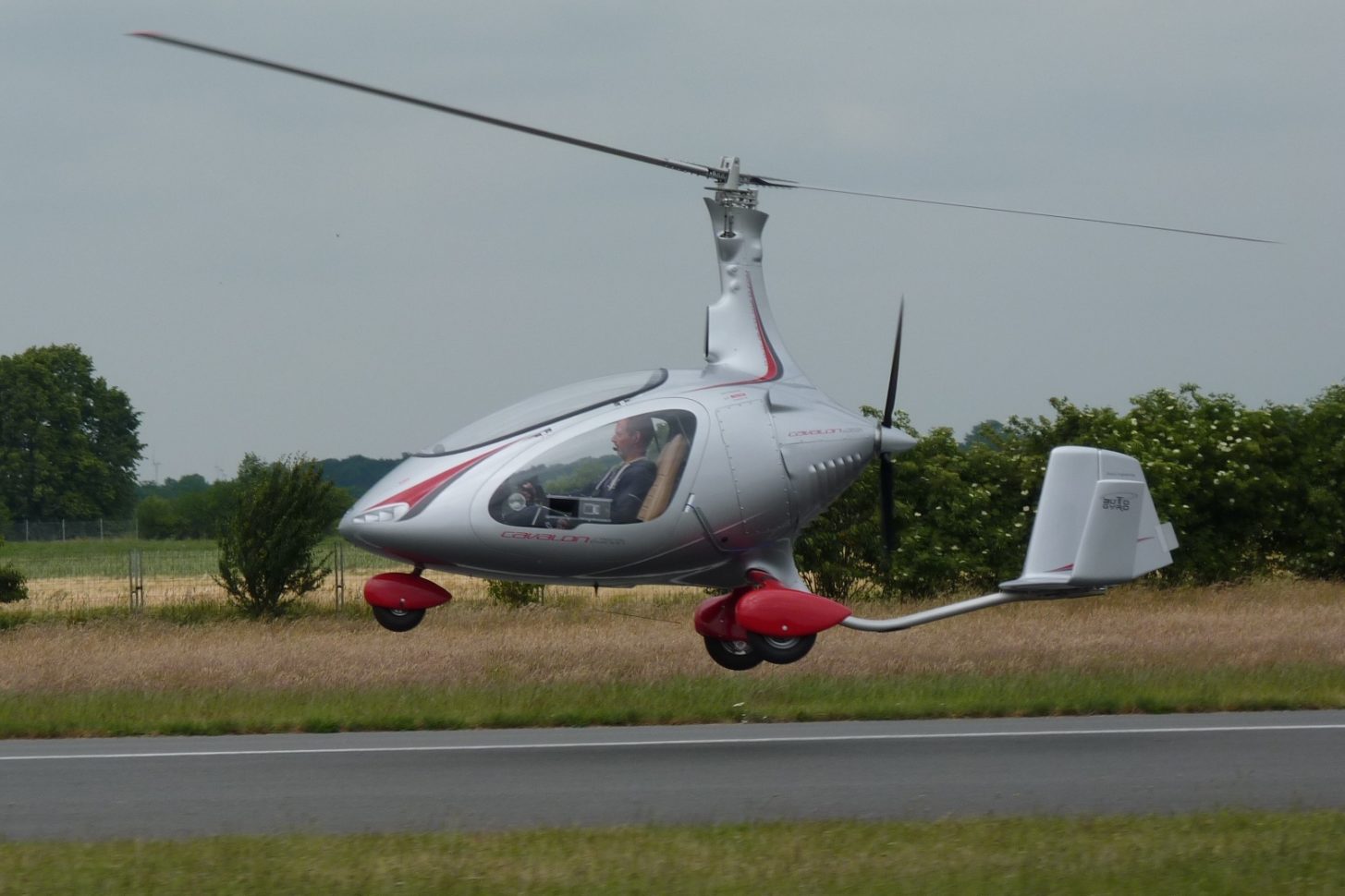 Der Cavalon von AutoGyro hob heute elektrisch ab