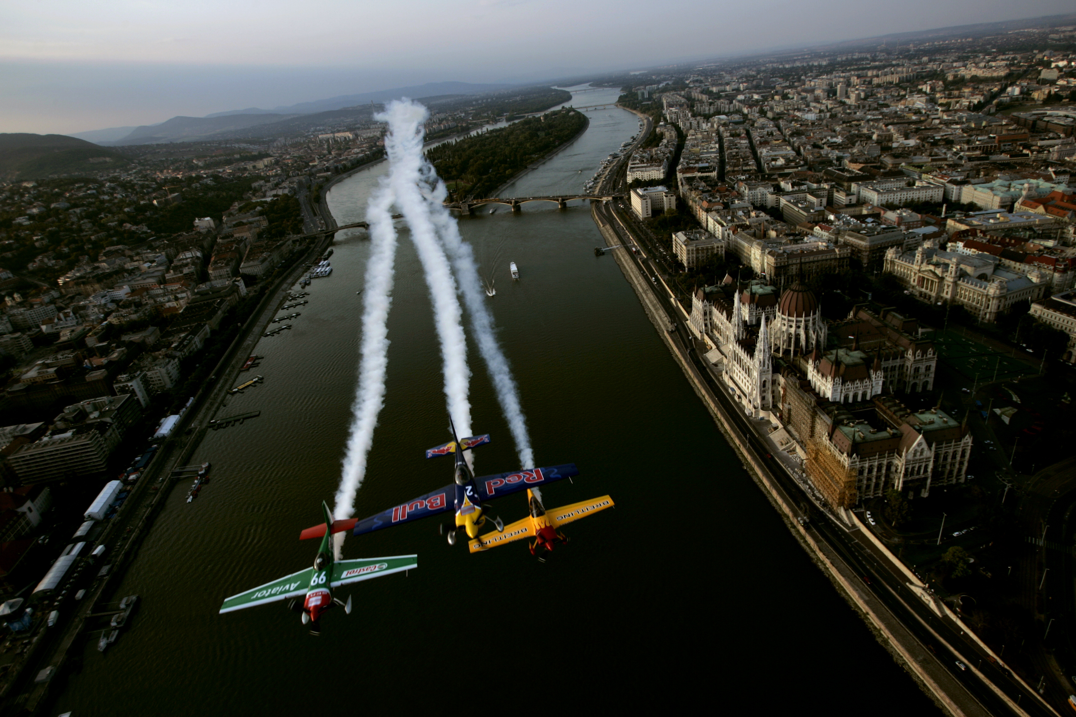 Red Bull Airrace in Budapest 2008