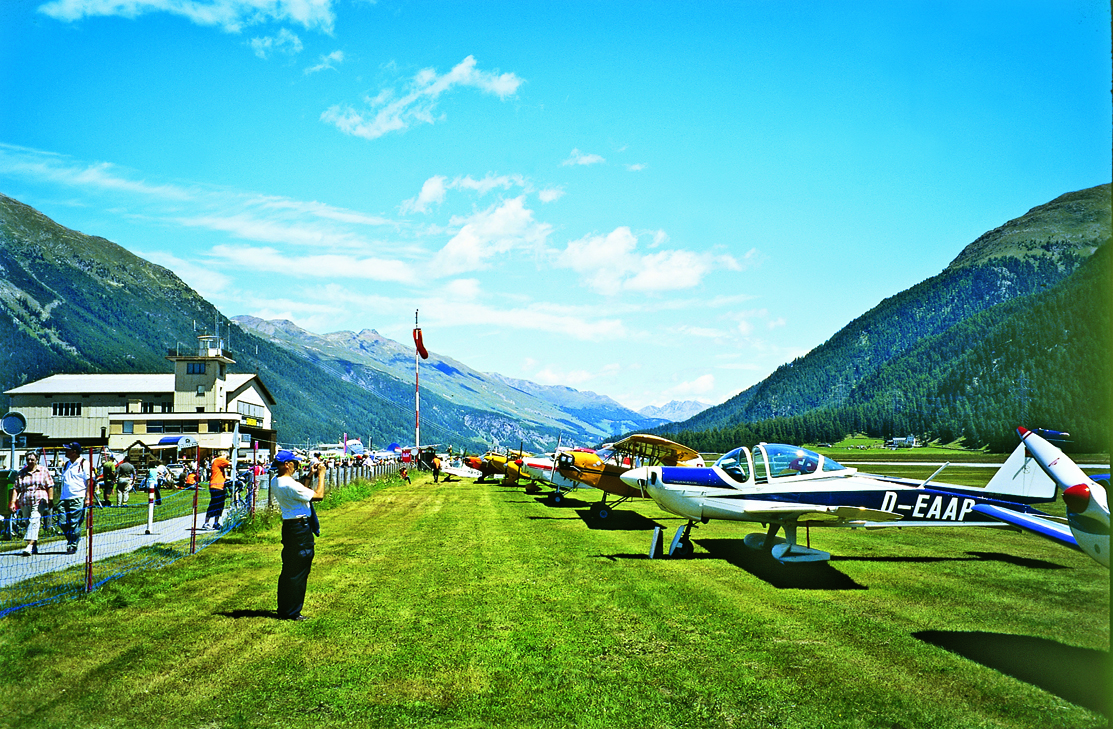 Gebühren erhöht: Flugplatz Samedan im Engadin