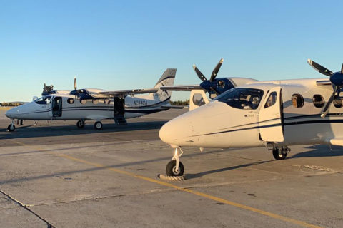 Angekommen: die ersten zwei von 100 P2012 Traveller von Tecnam bei Cape Air in Massachusetts, USA