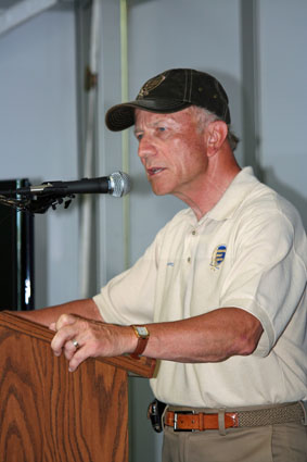 Ernst, aber hoffnungsvoll: Tom Poberezny ist davon überzeugt, dass das AirVenture 2010 ein Erfolg wird