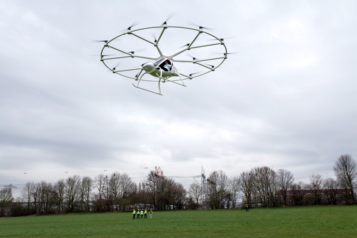 Still und leise: 18 Elektromotoren treiben den Volocopter an