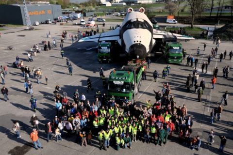 Die Mitarbeiter des Technik MUSEUM SPEYER freuen sich über die Ankunft der Buran