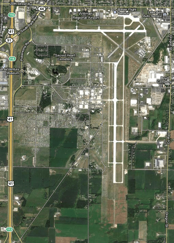 Big Brother is watching you: das Gelände des Wittmann Regional Airport