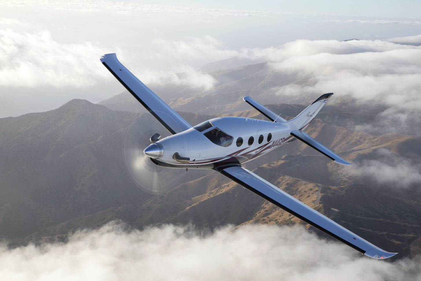 Epic Aircraft liefert erste E1000 aus
