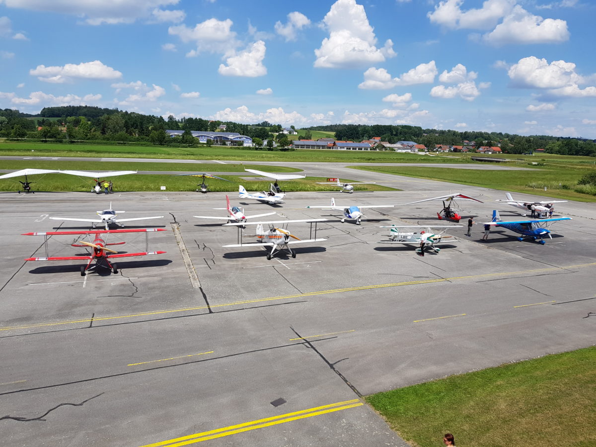 10. UL- Fliegertreffen am Flugplatz Eggenfelden (EDME)