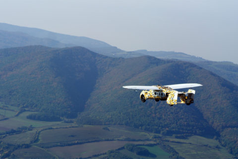 AeroMobil fliegendes Auto