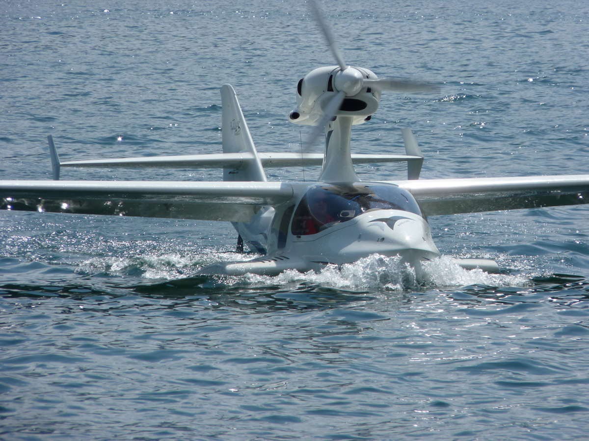 Flywhale UL-Wasserflug Wasserflugzeug