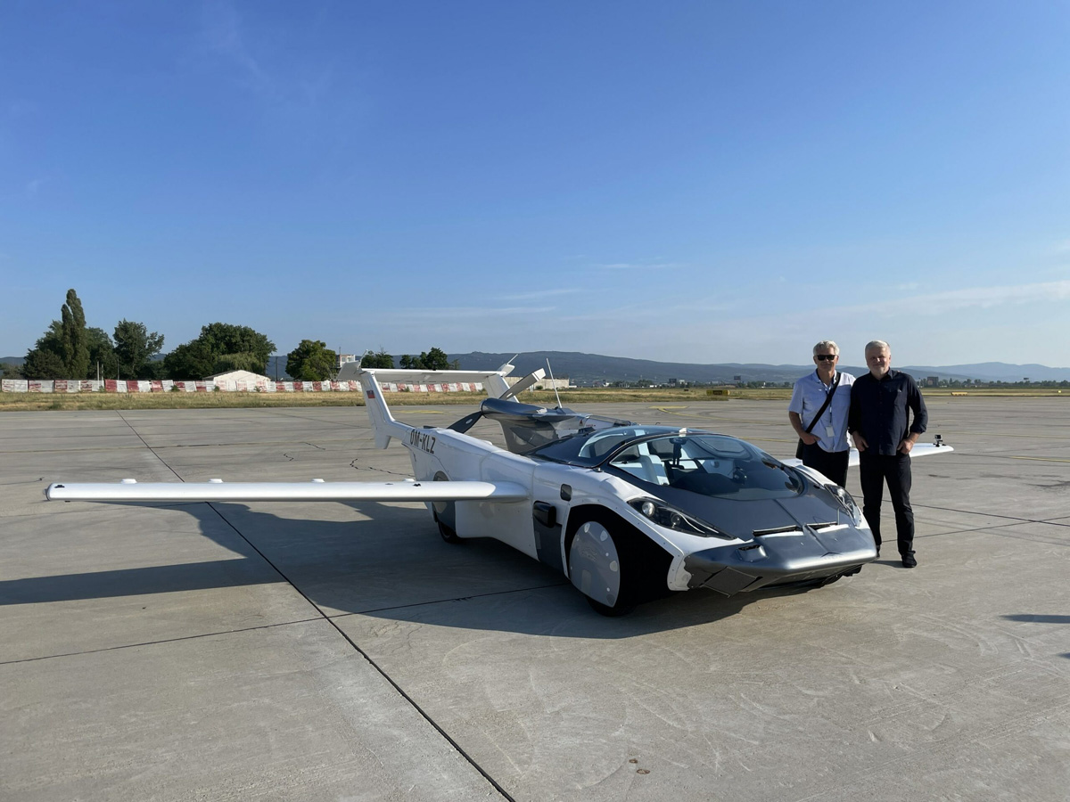 AirCar Klein Vision Slowakei Nitra fliegendes Auto