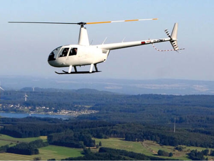 Hubschrauberrundflüge mit Fly & Help des FSV Ailertchen
