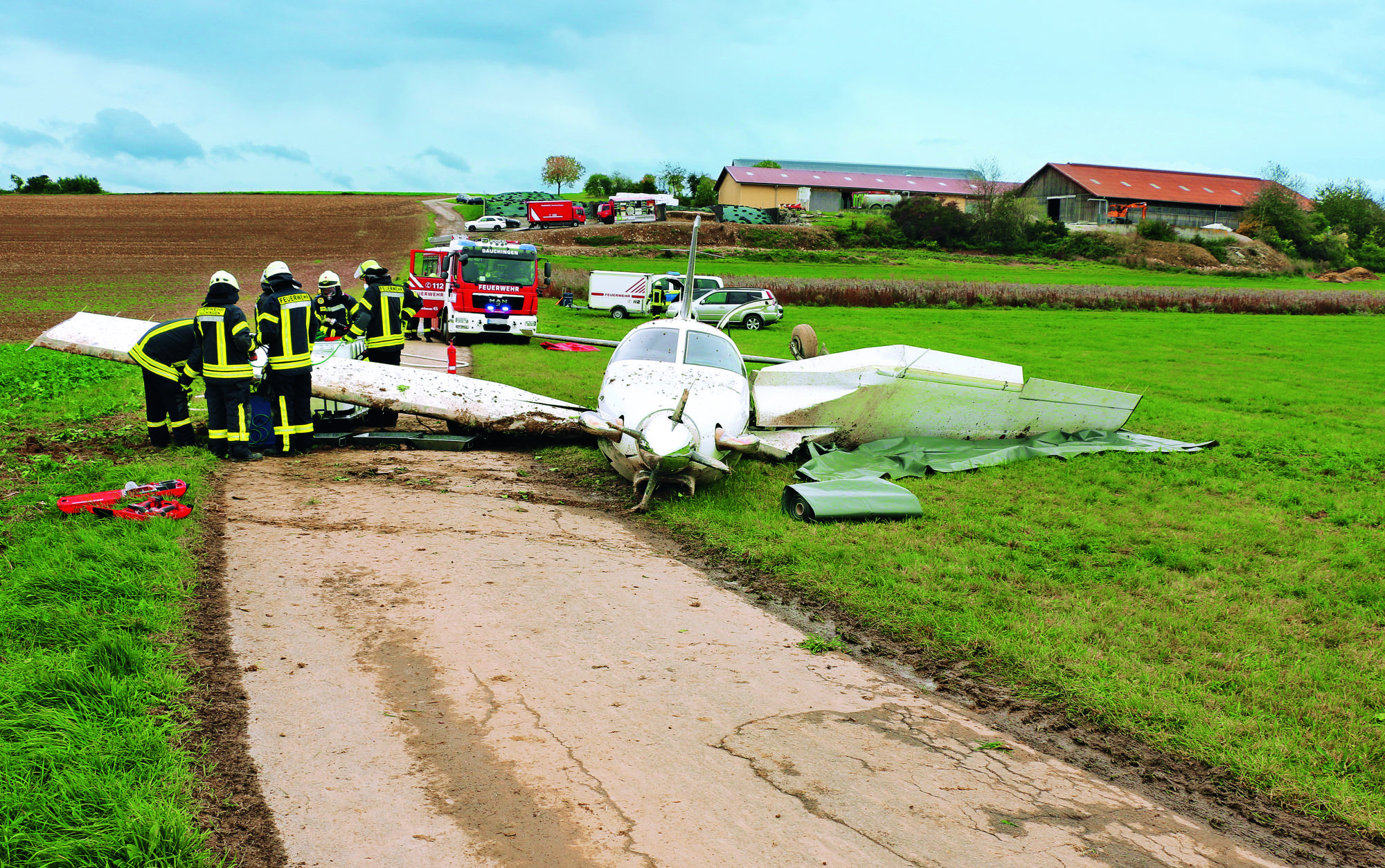 Warnleuchte missachtet: Piper PA-46 muss notlanden - fliegermagazin