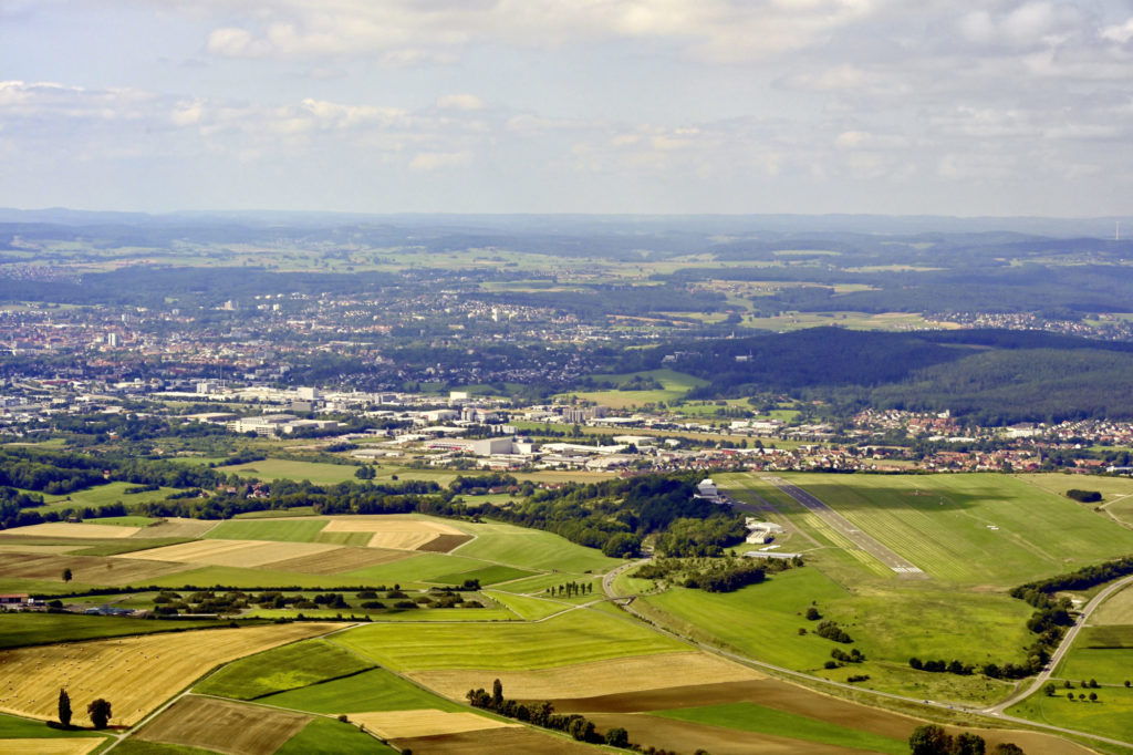 Flugplatz am Stadtrand