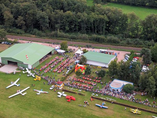 Fly-In und Flugplatzfest zum 60. Jubiläum des Aeroclub Schweighofen-Wissembourg e.V.