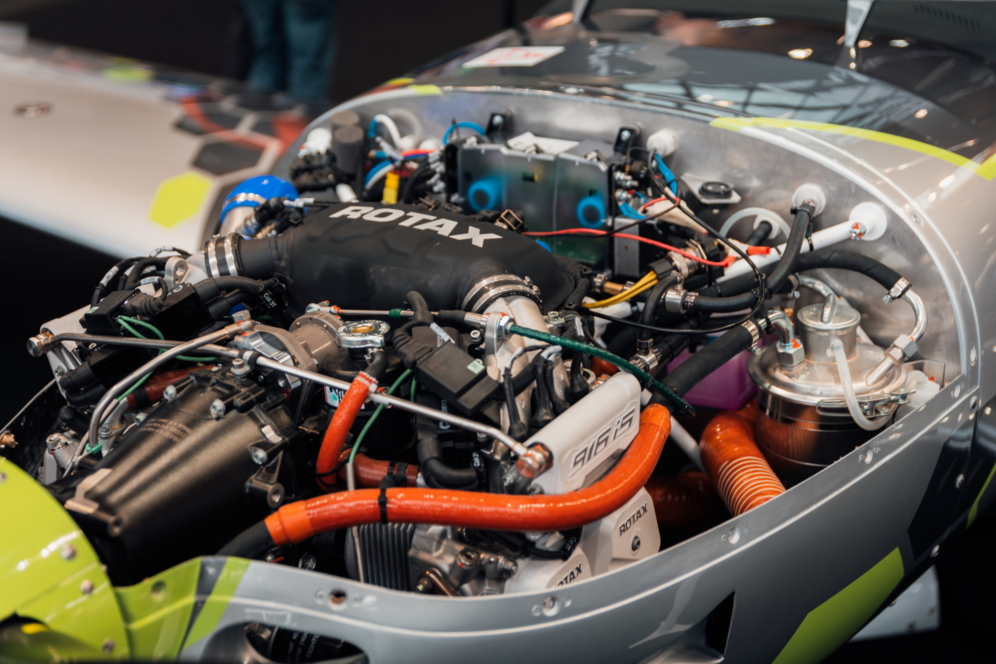 Rotax 916 iS auf der AERO Turbomotor mit 160 PS fliegermagazin