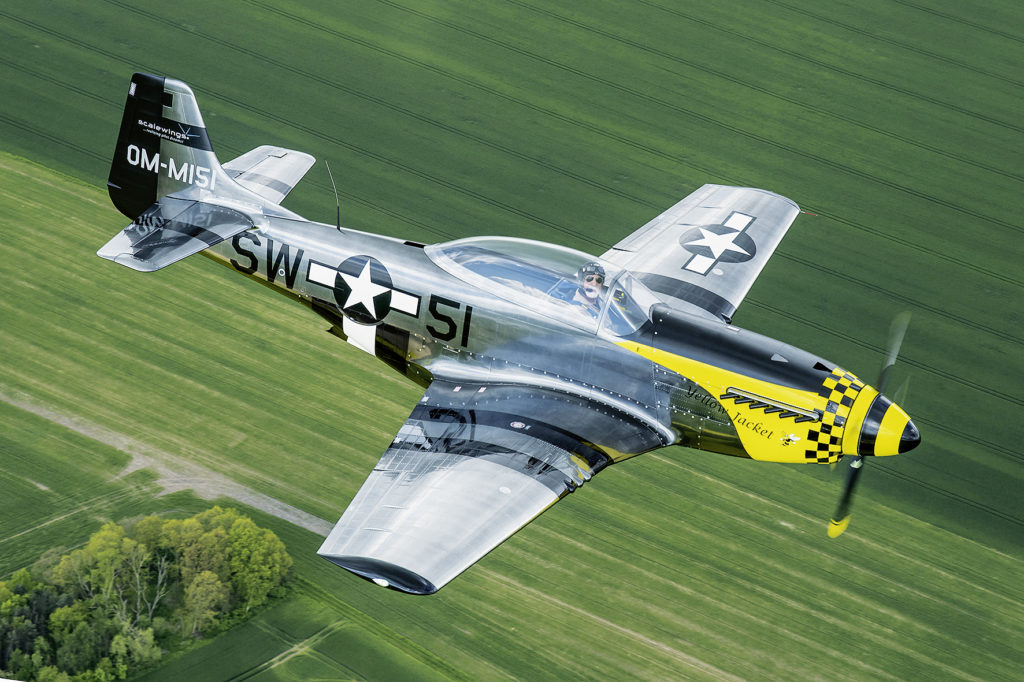 SW-51 Mustang von ScaleWings Aircraft.