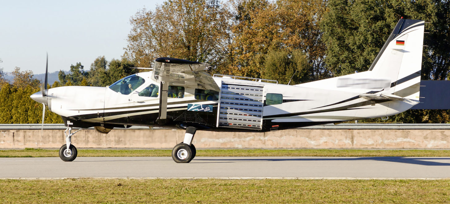 Absetzbetrieb: Absturz einer Cessna Caravan bei der Landung