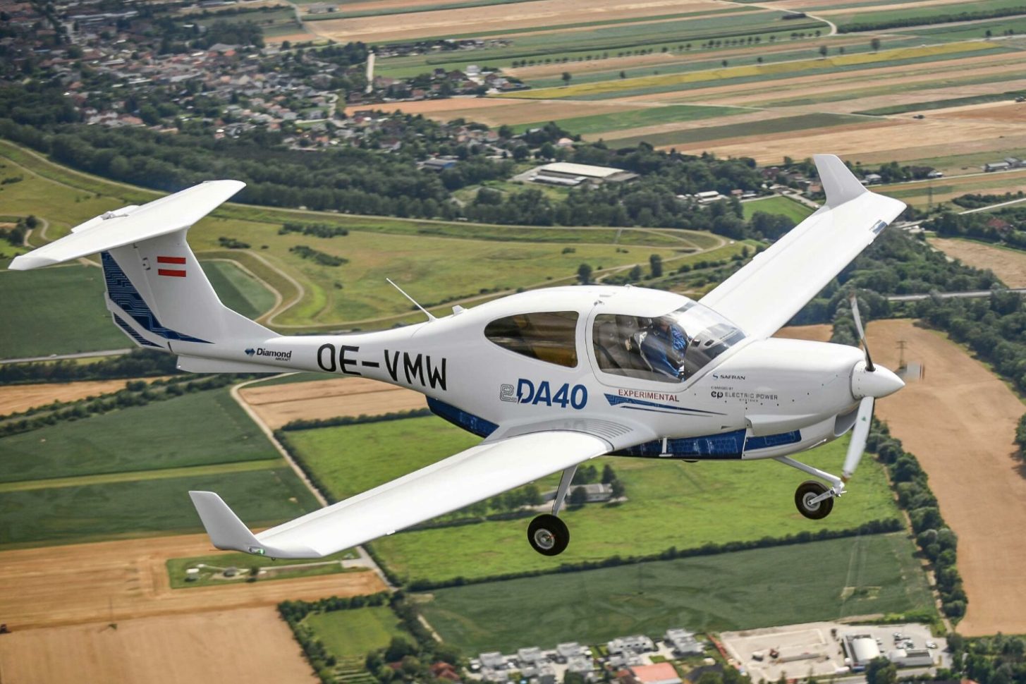Die vollelektrische Version der DA40 Alpine Star von Diamond Aircraft absolvierte ihren Erstflug am 20. Juli 2023.