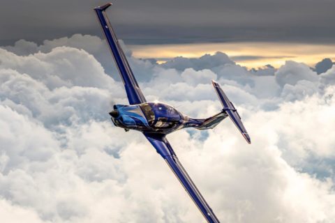 Diamond Aircraft hat die FAA-Zulassung für seine neue DA50 RG erhalten.