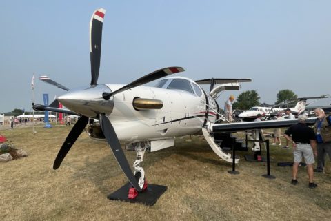 Die Turbopro-Single Beechcraft Denali ist als Konkurrenz zur PC-12 positioniert.