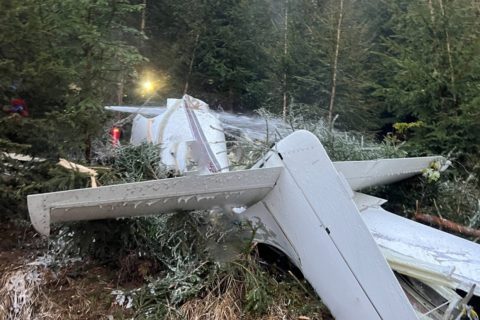 Diese Cirrus SR20 ist nahe Lungau in Österreich abgestürzt.