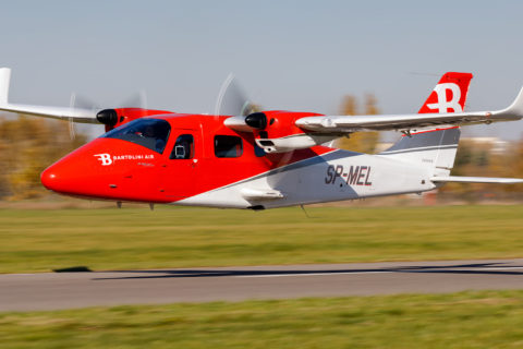 Eine Tecnam P2006T der Bartolini Air, an die auch das 400. Flugzeug dieses Typs ausgeliefert wurde.