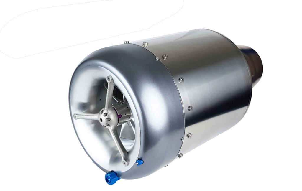 Das nur elf Kilogramm schwere Turbinen-Triebwerk JetCat-P1000-Pro liefert bis 1100 N Schub. Es soll die ultraleichte Me 163 B antreiben