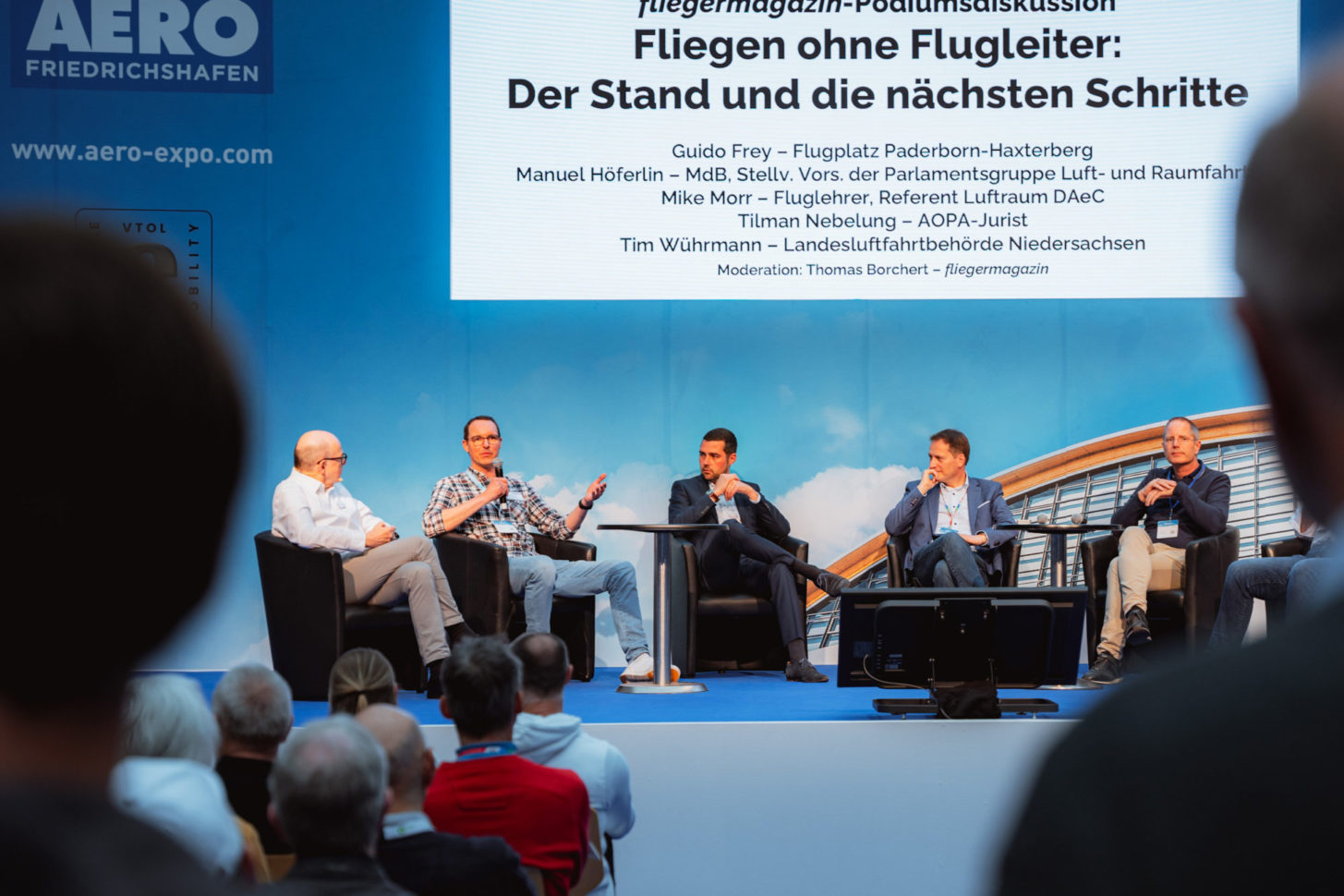 Fliegen ohne Flugleiter – Diskussion auf der AERO 2024