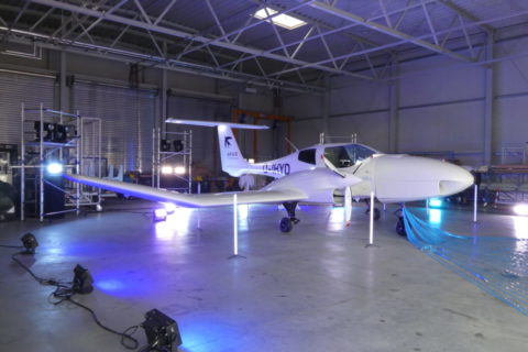 Apus i-2