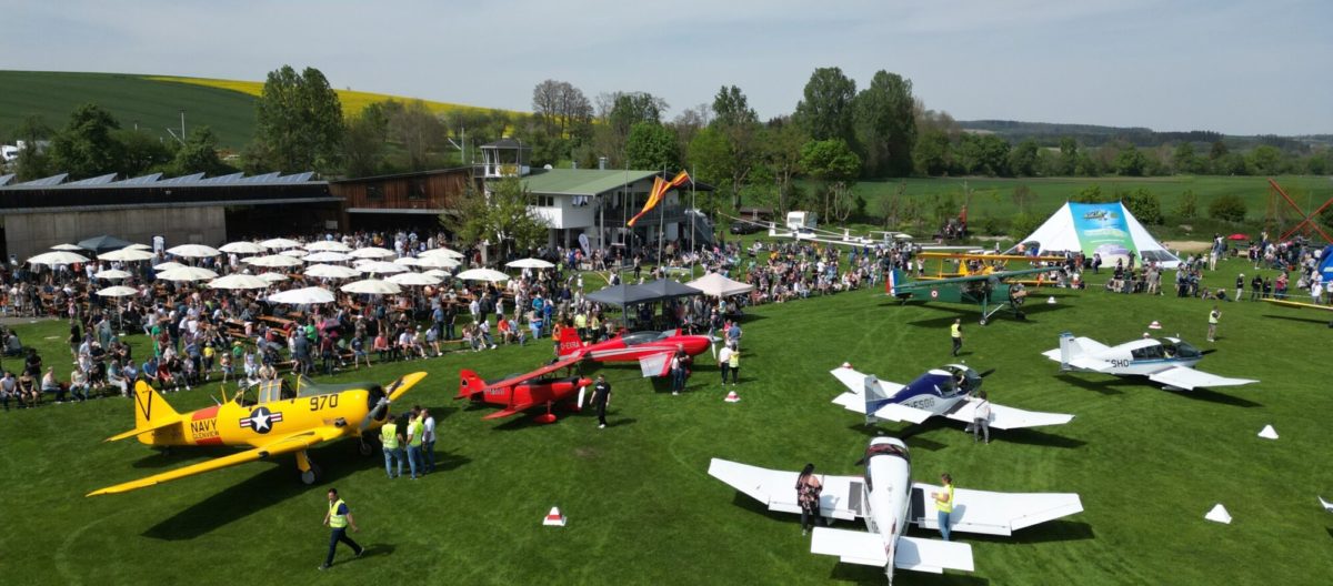 Tag der offenen Tür am Flugplatz Erbach