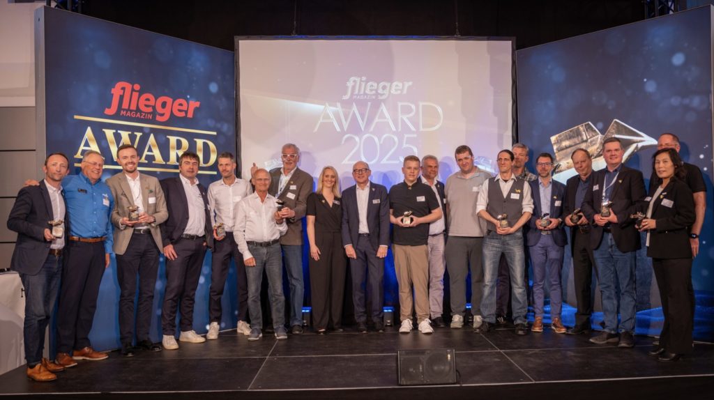 In Feierlaune: Die Gewinner des fliegermagazin awards 2025.