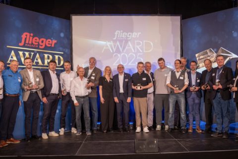 In Feierlaune: Die Gewinner des fliegermagazin awards 2025.
